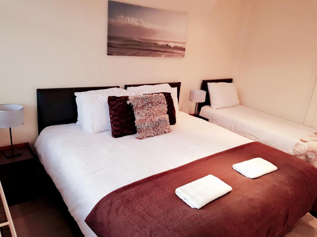 The 22 Bed & Breakfast London Exterior photo