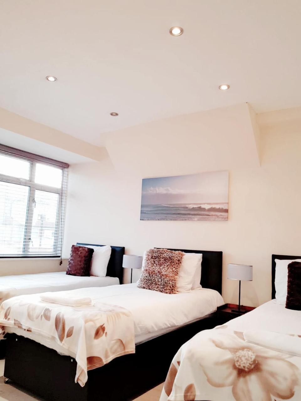 The 22 Bed & Breakfast London Exterior photo