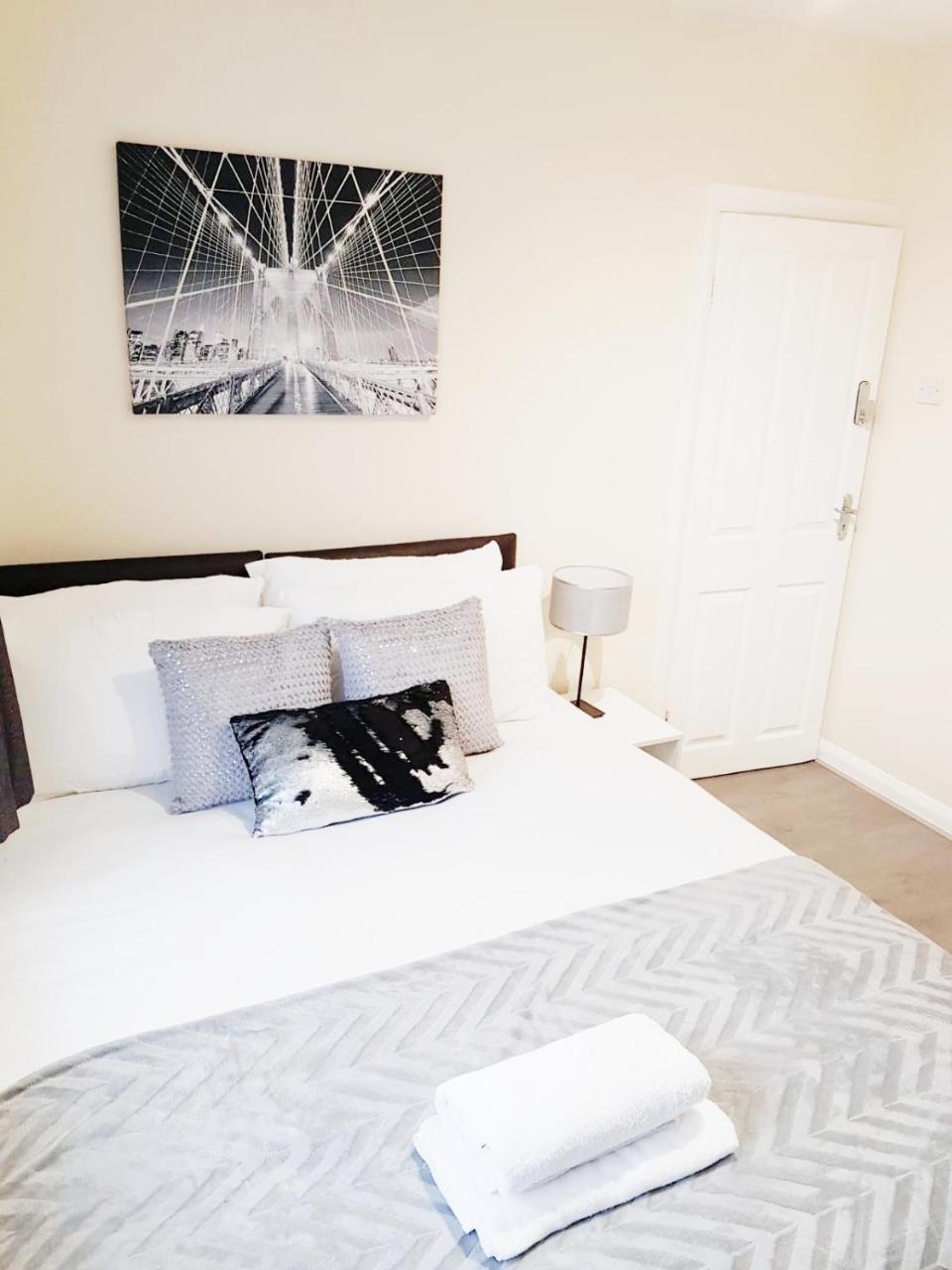 The 22 Bed & Breakfast London Exterior photo